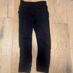 Black Lululemon leggings 4